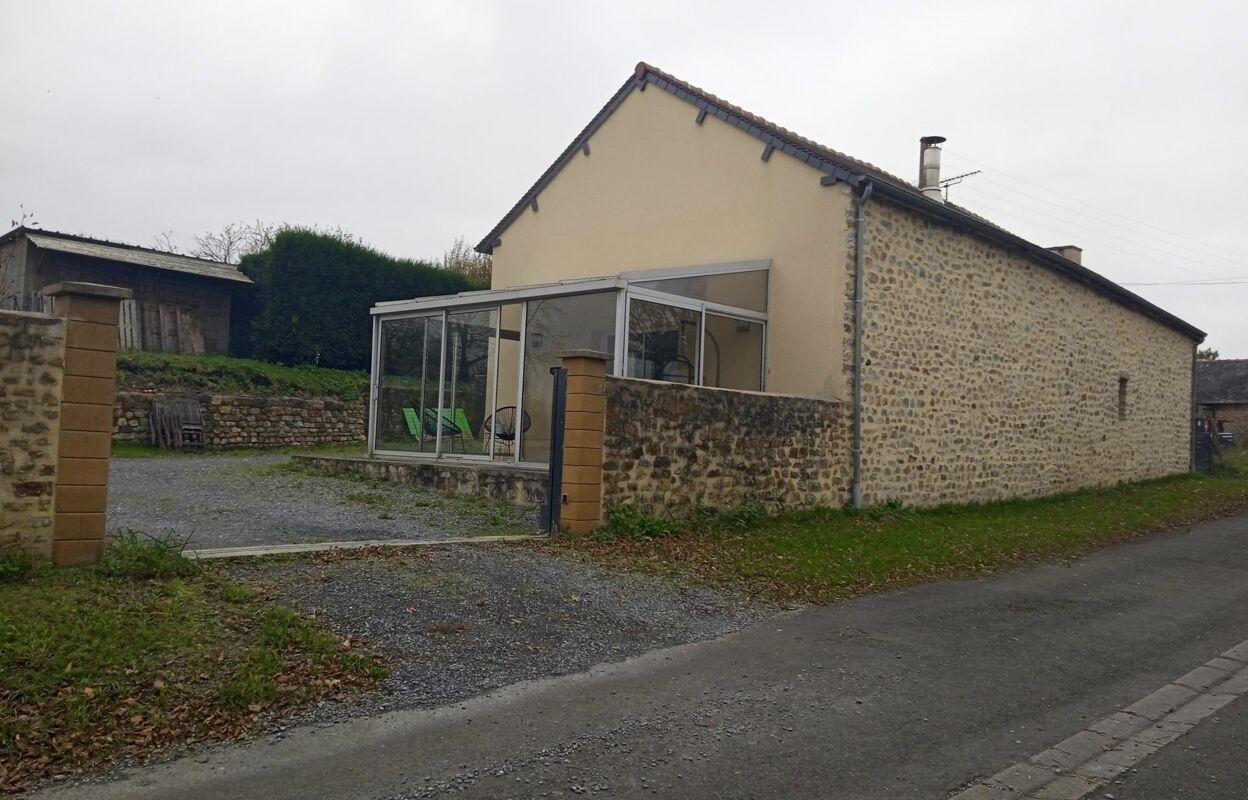 maison 6 pièces 115 m2 à vendre à Blandouet (53270)