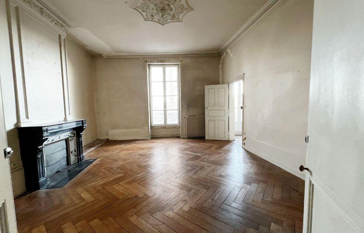 maison 1 pièces 205 m2 à vendre à Chalon-sur-Saône (71100)