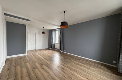 location appartement 650 € CC /mois à proximité de Charmoille (25380)