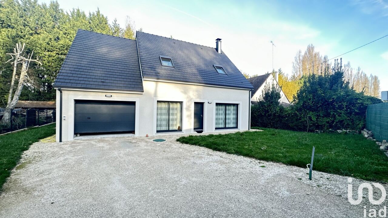 maison 6 pièces 127 m2 à vendre à Saint-Pierre-Lès-Nemours (77140)