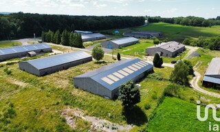 Immeuble  800 m² à vendre à Saint-Privat (19220)