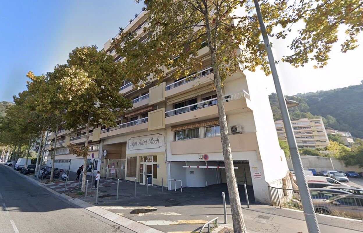 commerce  pièces 100 m2 à vendre à Nice (06300)