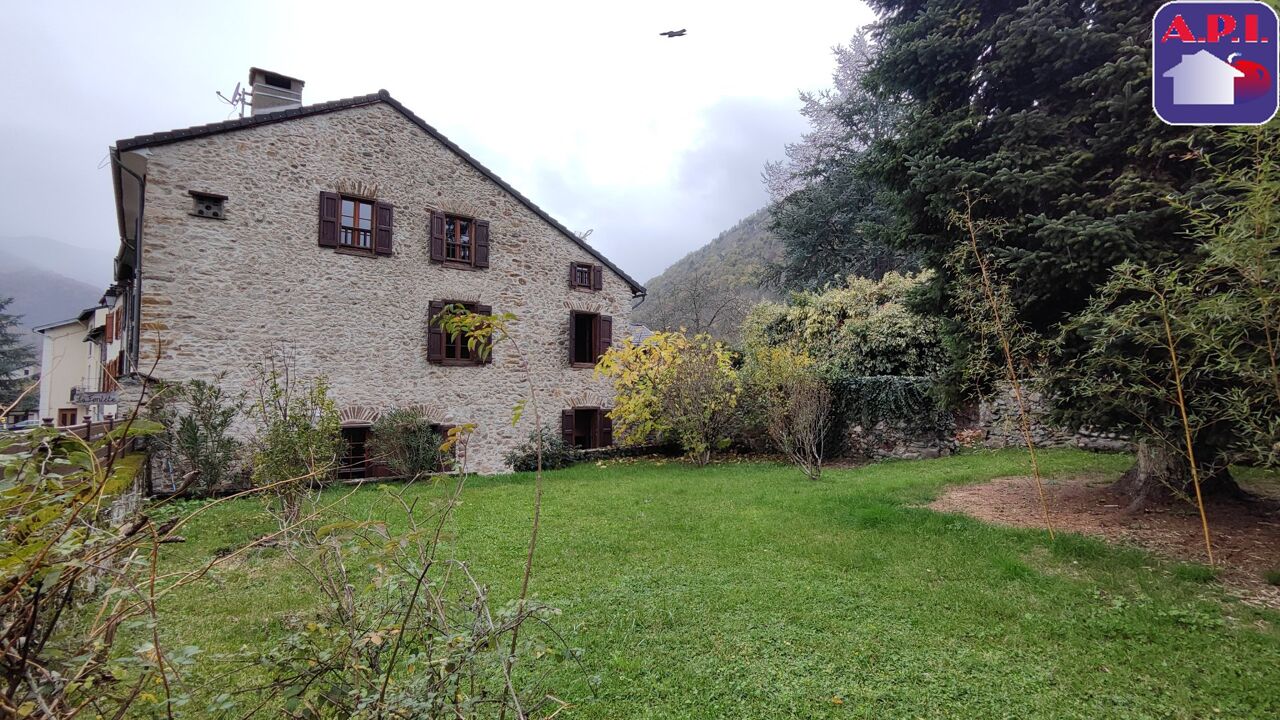 maison 11 pièces 249 m2 à vendre à Tarascon-sur-Ariège (09400)