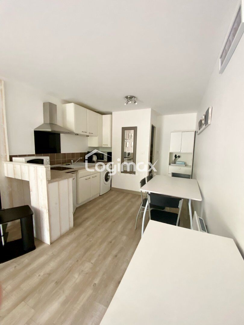 Appartement 2 pièces  à louer Rochelle (La) 17000