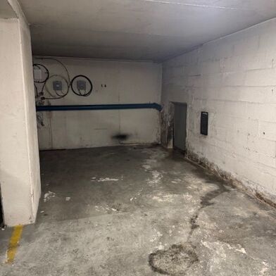 Parking 11 m²