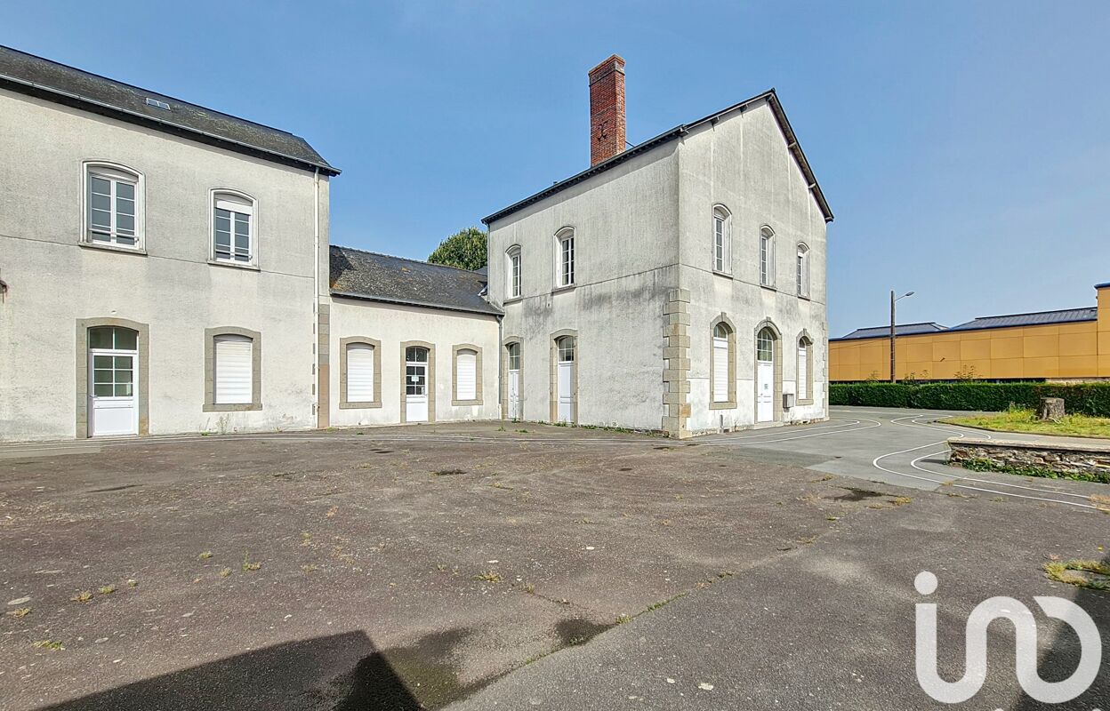 immeuble  pièces 1847 m2 à vendre à Mayenne (53100)