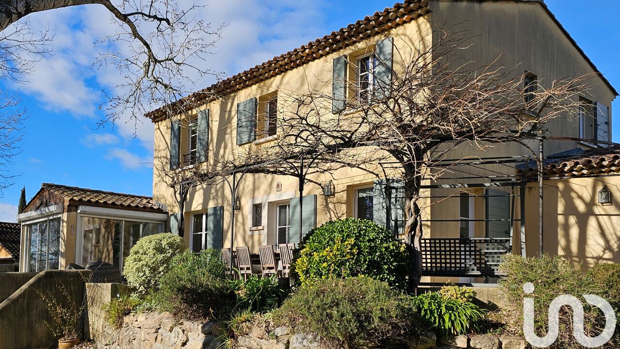 maison 7 pièces 182 m2 à vendre à Mouriès (13890)