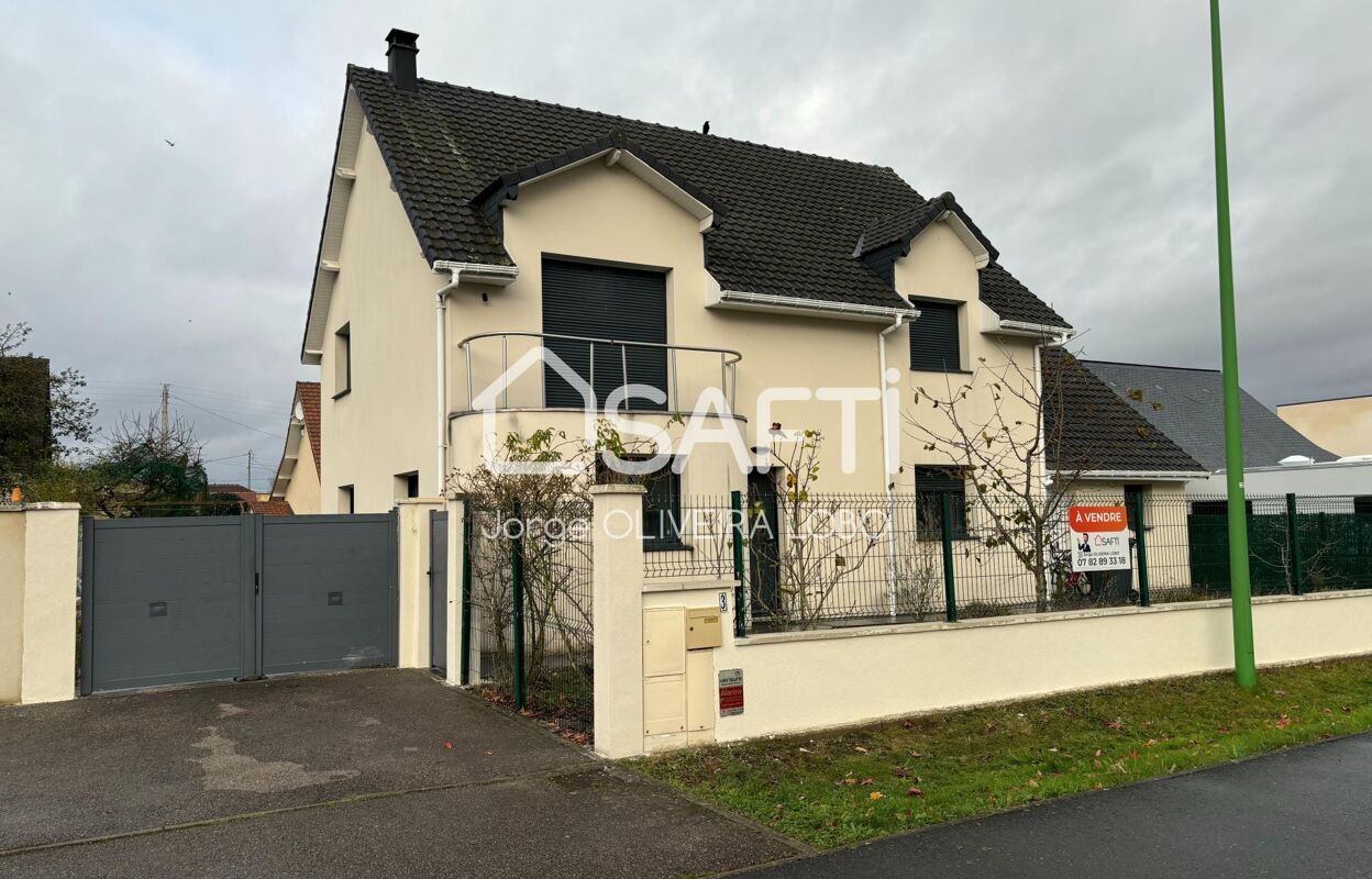 maison 5 pièces 144 m2 à vendre à Saint-Étienne-du-Rouvray (76800)