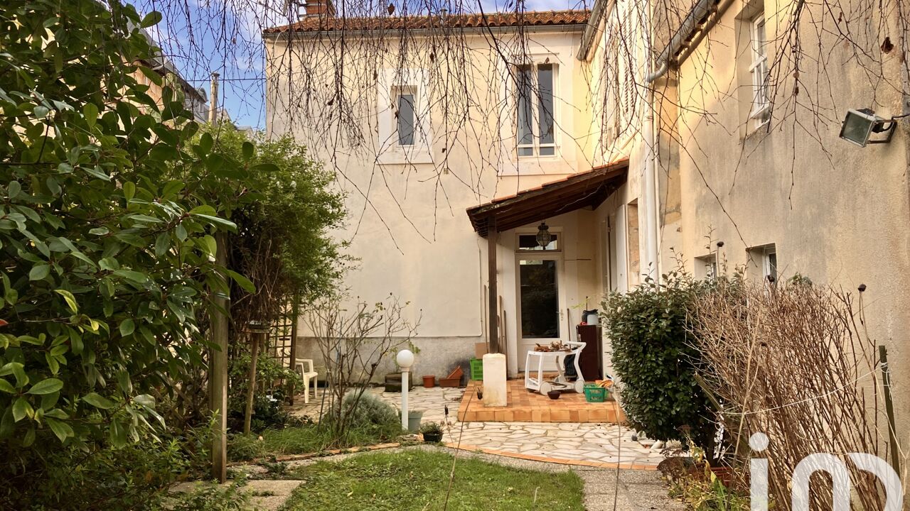 maison 6 pièces 131 m2 à vendre à Luçon (85400)