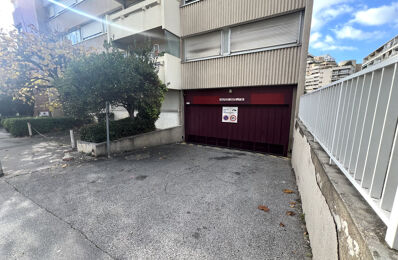 location garage 100 € CC /mois à proximité de Marseille 2 (13002)