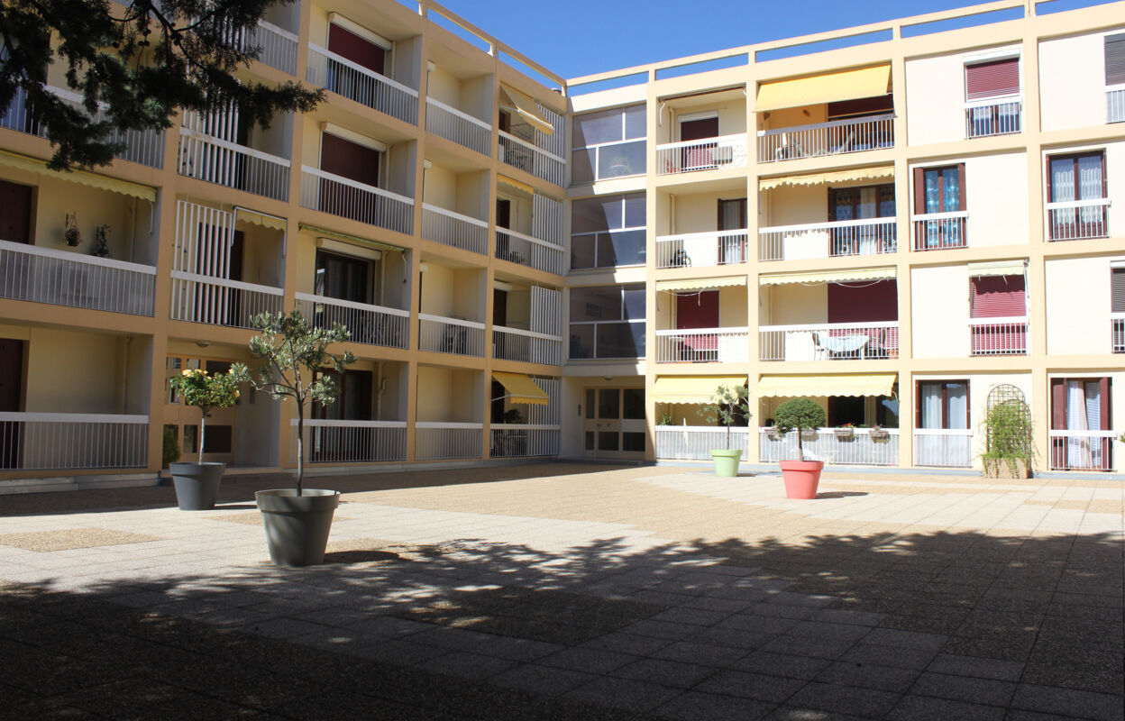 appartement 2 pièces 31 m2 à vendre à Marseille 15 (13015)