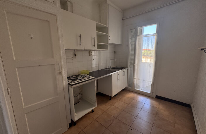 T4 Saint Victor / Catalans de 75,57m2 à la vente — photo 4