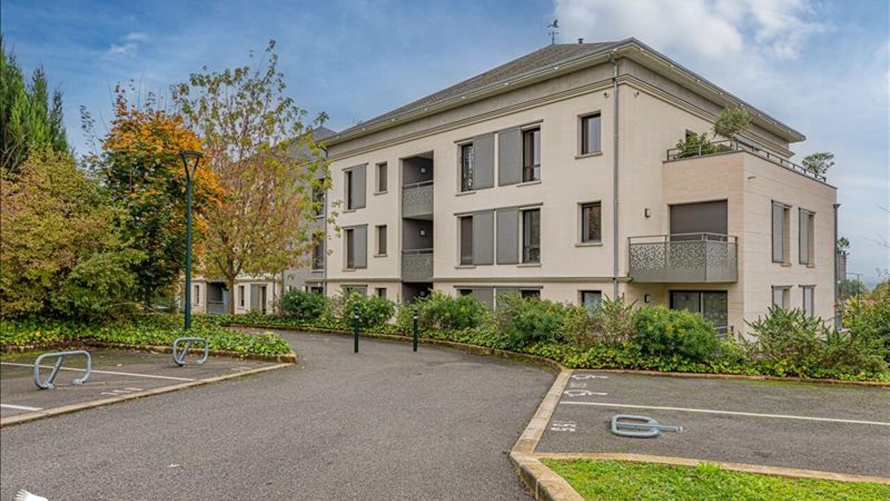 appartement 4 pièces 98 m2 à vendre à Saint-Cyr-sur-Loire (37540)