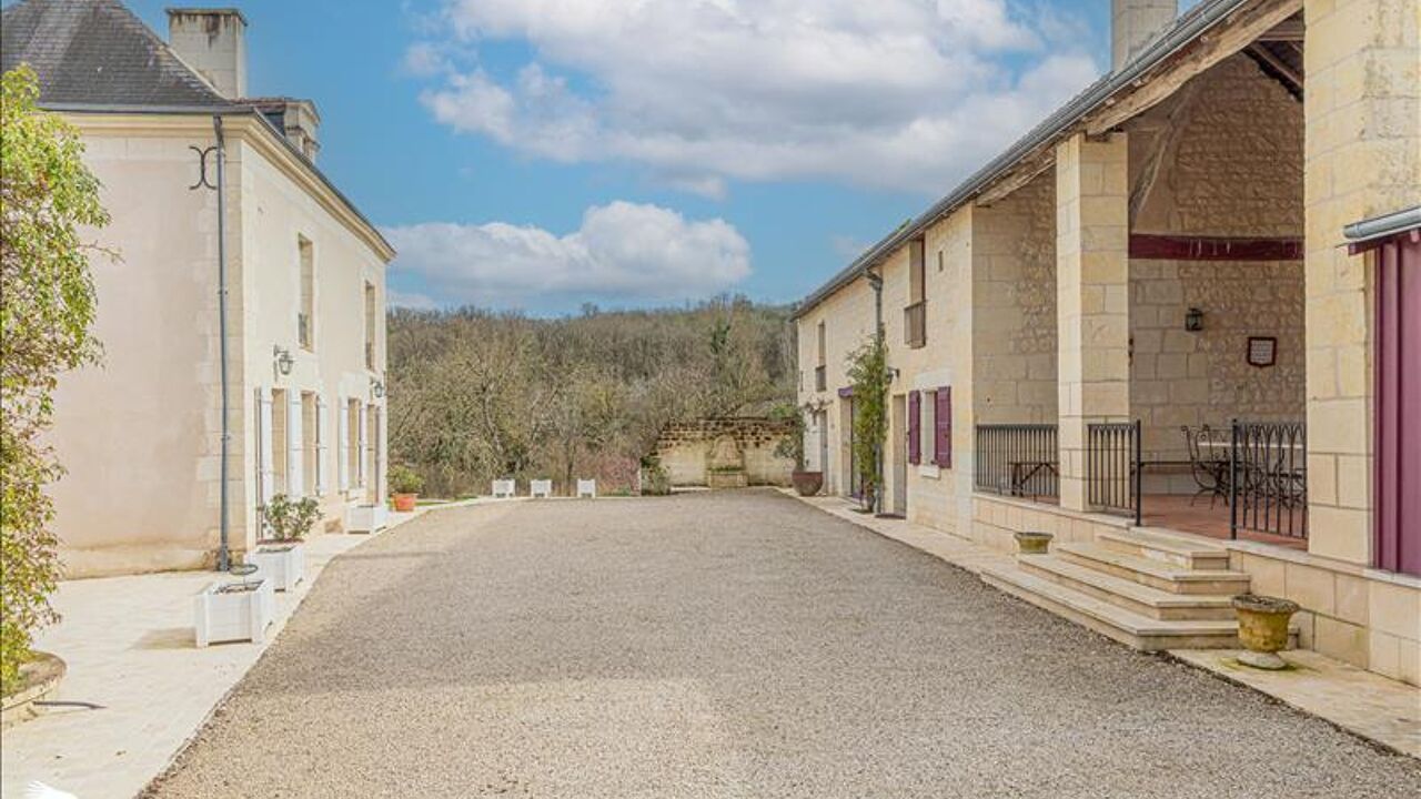 maison 10 pièces 300 m2 à vendre à Chinon (37500)