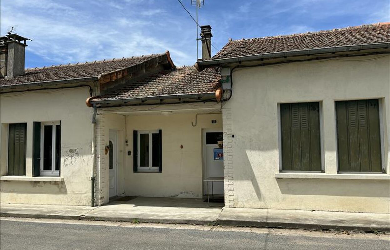 maison 3 pièces 77 m2 à vendre à Terres-de-Haute-Charente (16270)