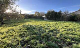 Terrain  815 m² à vendre à Roullet-Saint-Estèphe (16440)