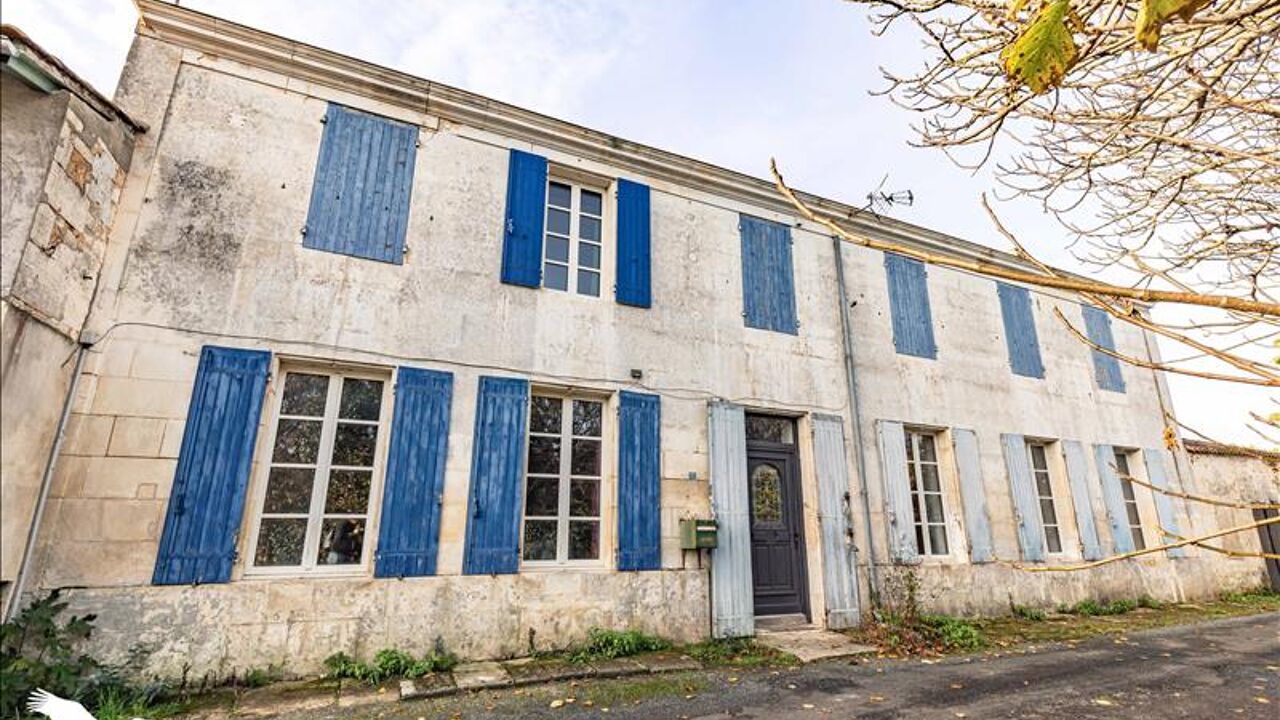 maison 9 pièces 262 m2 à vendre à Pont-l'Abbé-d'Arnoult (17250)