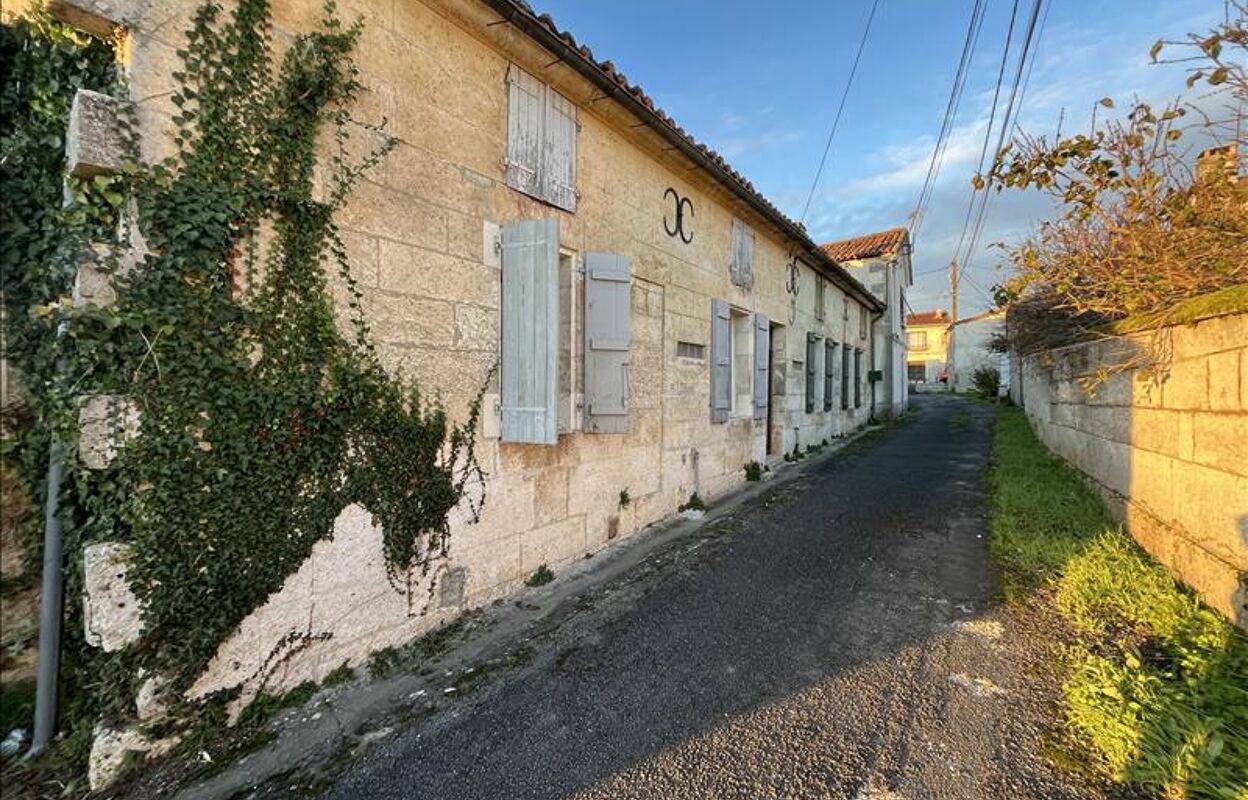 maison 10 pièces 400 m2 à vendre à Garat (16410)