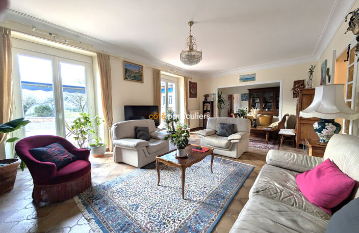 Maison T12 secteur Bel Air Onet Village — photo 5