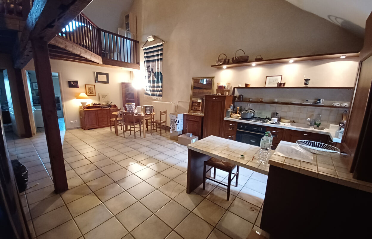 appartement 8 pièces 93 m2 à vendre à La Charité-sur-Loire (58400)