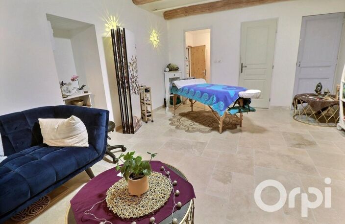 Appartement centre-ville Fuveau — photo 2