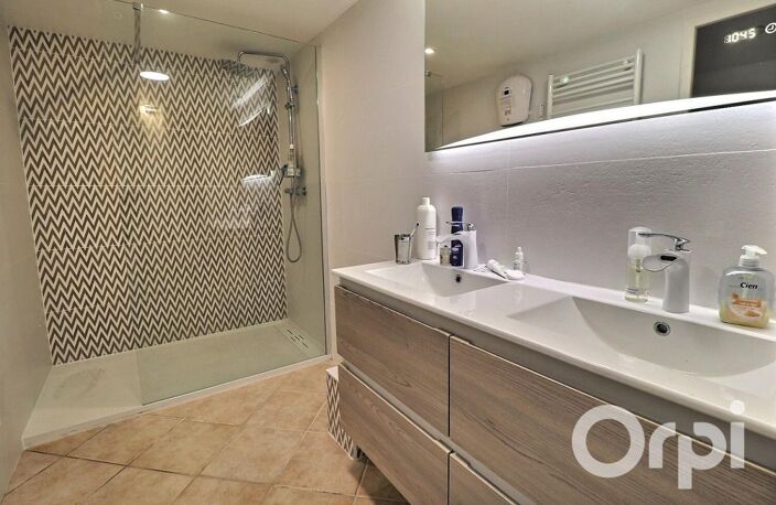 Appartement centre-ville Fuveau — photo 3