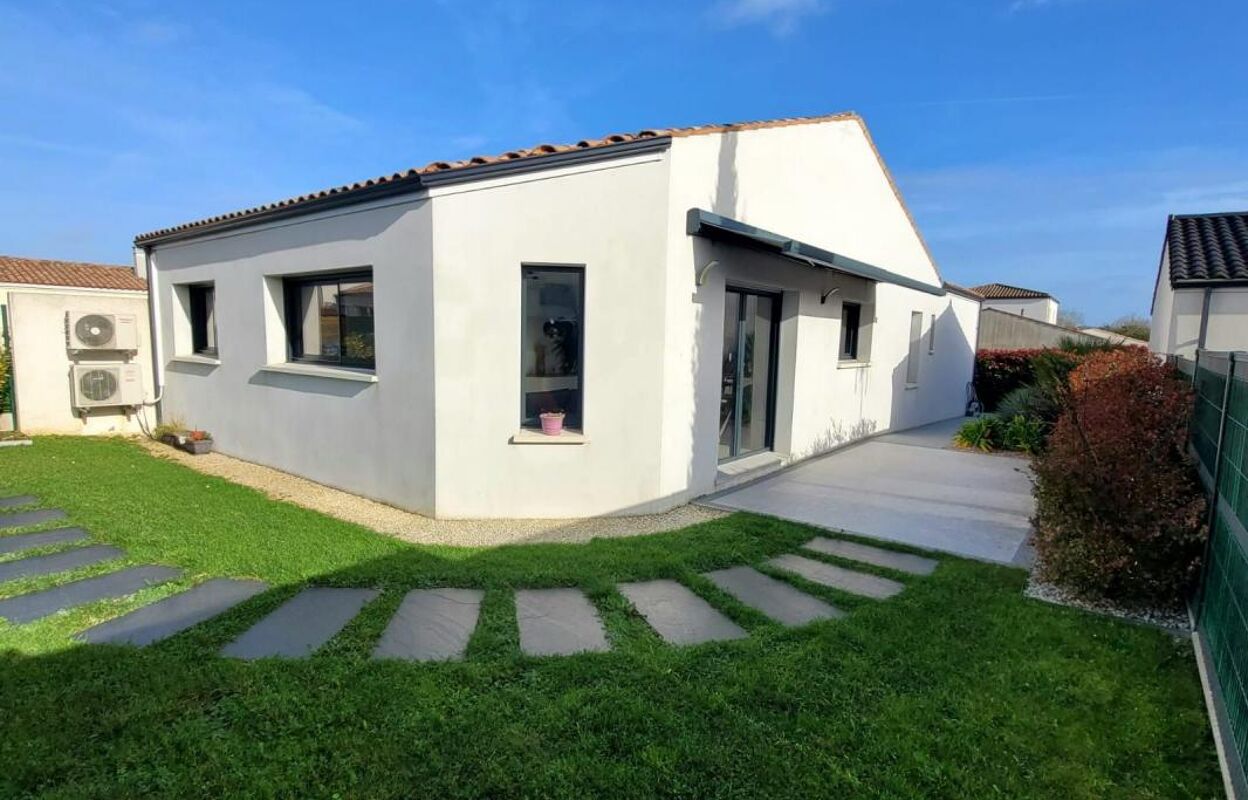 maison 4 pièces 98 m2 à vendre à Saintes (17100)