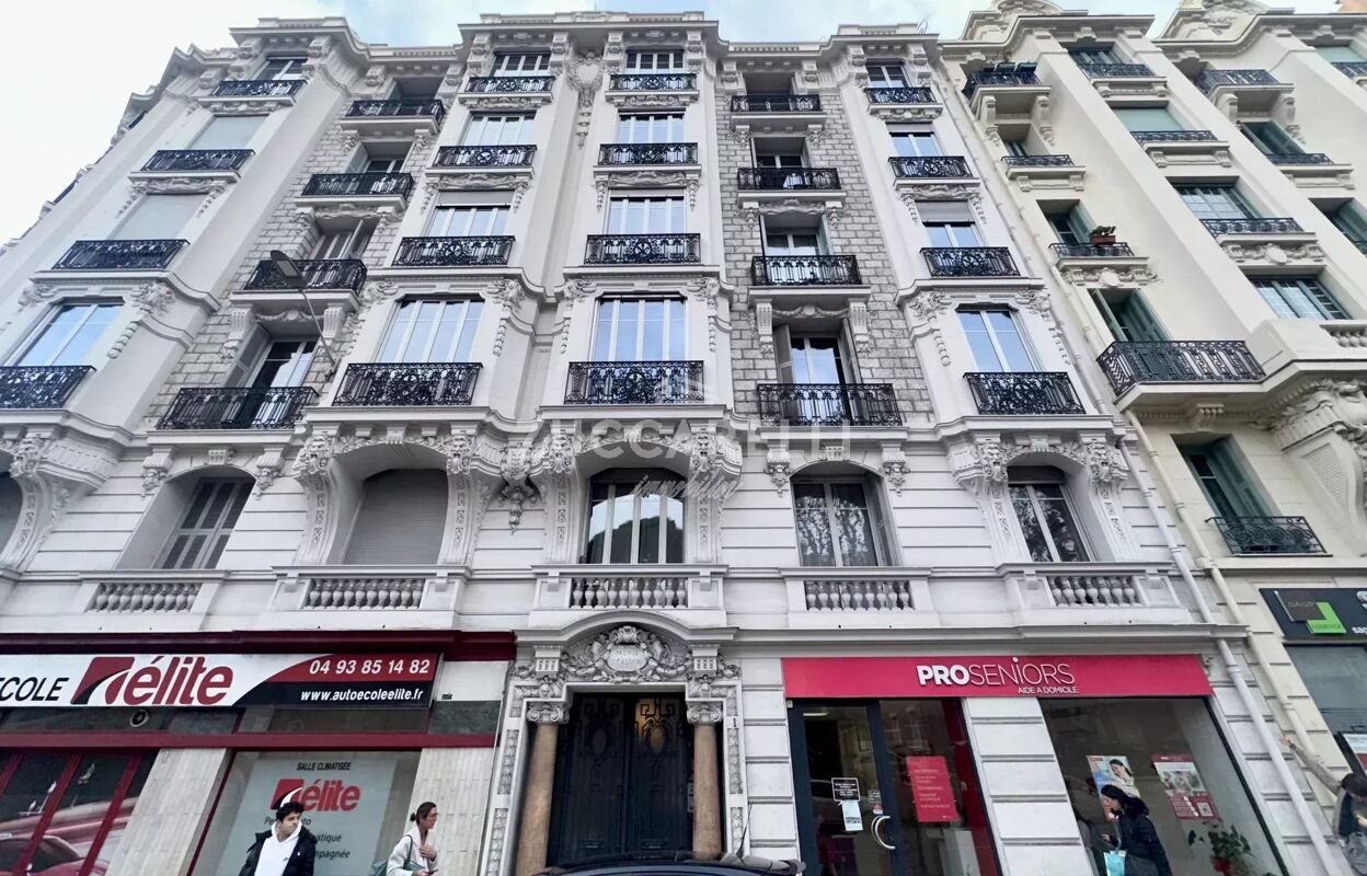 appartement 3 pièces 109 m2 à louer à Nice (06000)