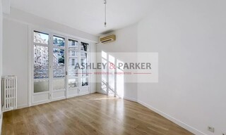 Appartement 2 Pièces 51 m² à vendre à Nice (06100)