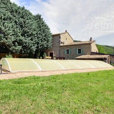 Maison 7 pièces 349900 €