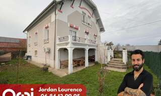 Maison 8 Pièces 236 m² à vendre à Les Abrets en Dauphiné (38490)