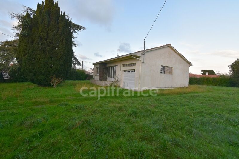 Villa / Maison 4 pièces  à vendre Beauvoir-sur-Mer 85230