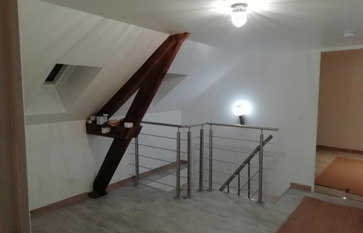 maison 5 pièces 95 m2 à louer à Le Roc (46200)