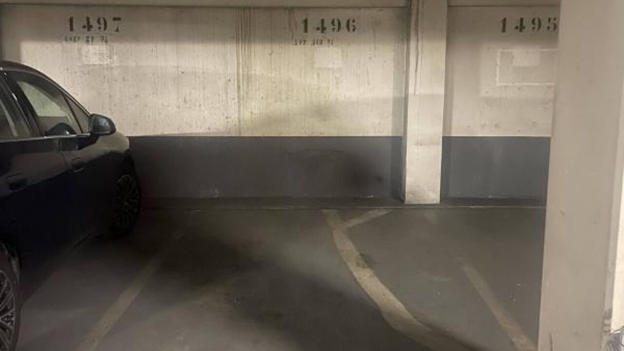 garage  pièces 12 m2 à vendre à Paris 10 (75010)