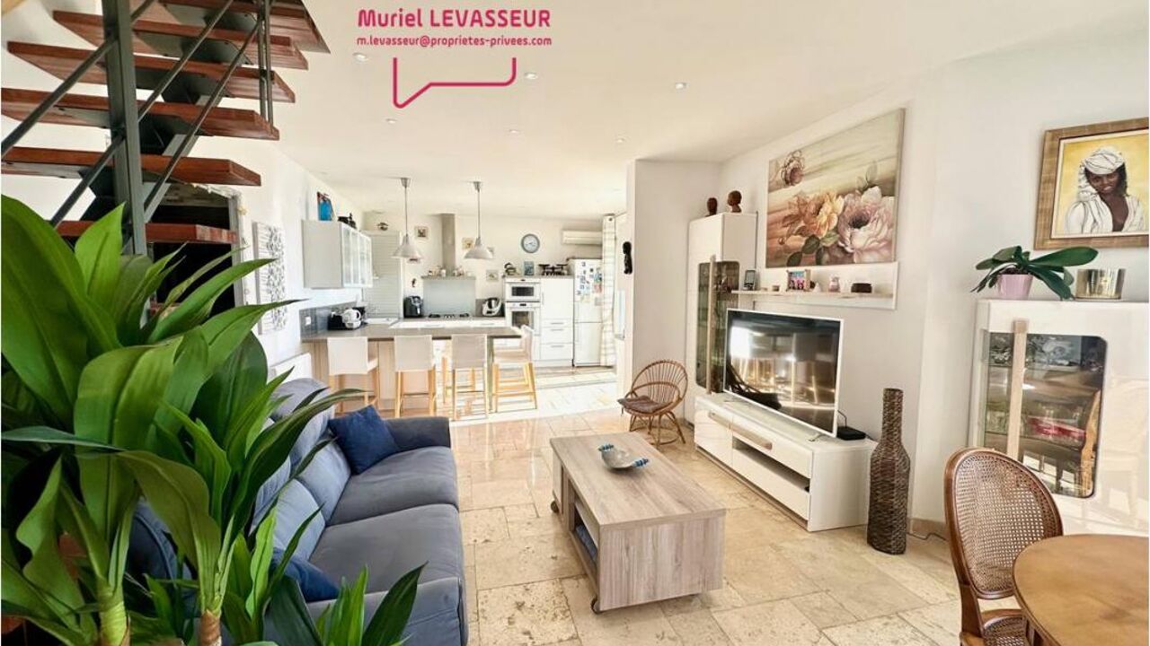 maison 8 pièces 176 m2 à vendre à Six-Fours-les-Plages (83140)