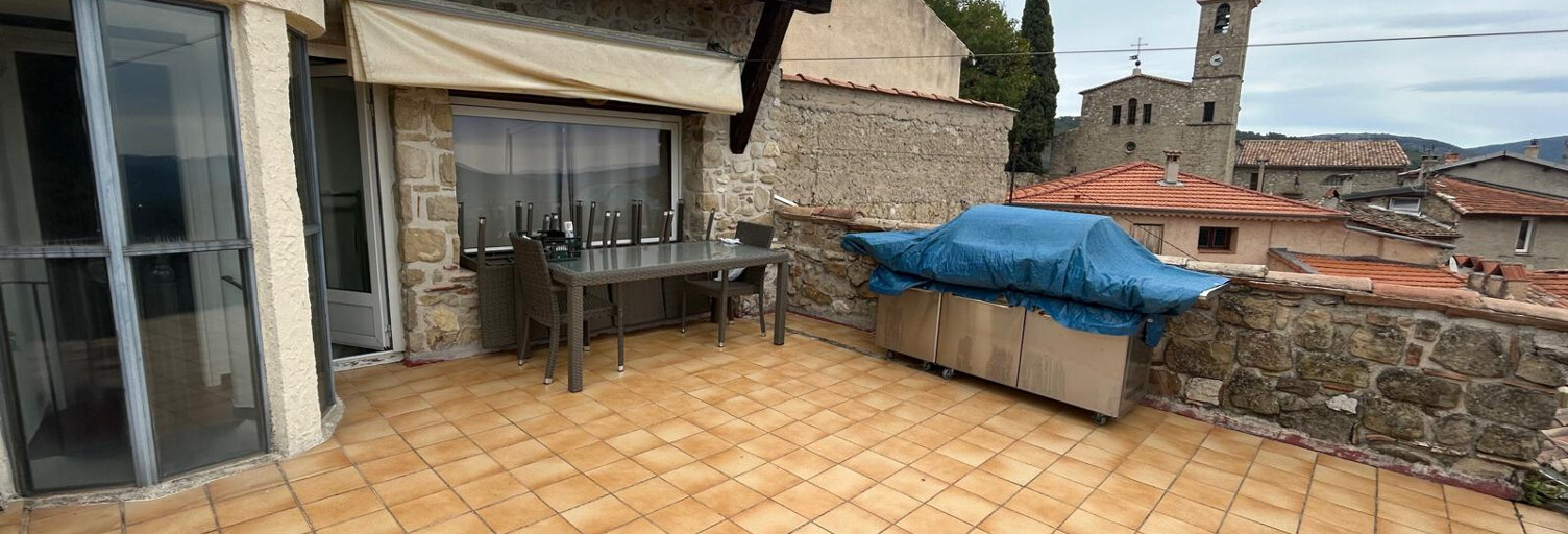 Appartement 5 Pièces 125 m² à vendre à Coaraze (06390)