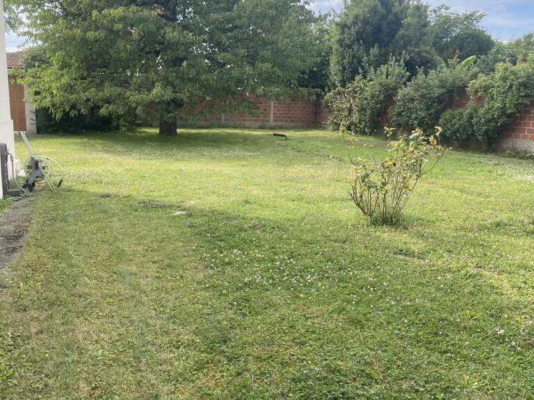 Terrain à bâtir de 360 m² à JUVISY-SUR-ORGE (91) — photo 1