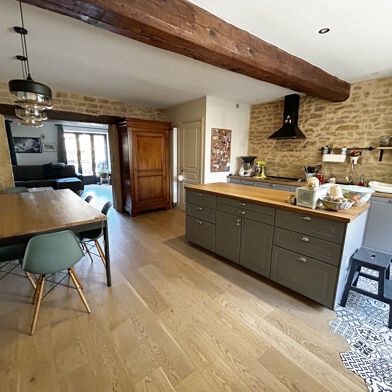 Maison 6 pièces 449000 €