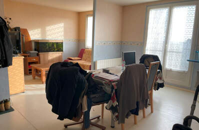 Appartement dernier étage avec 2 chambres à acheter à Beauva — photo du bien