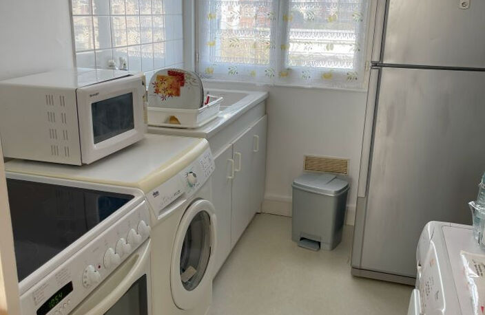 Appartement dernier étage avec 2 chambres à acheter à Beauva — photo 2