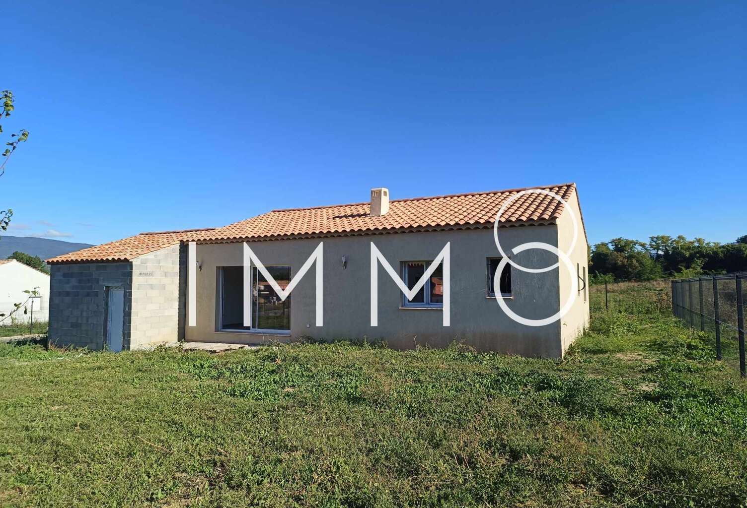 Villa NEUVE de 92m2 à vendre 316000 € à Les Mées — photo 1