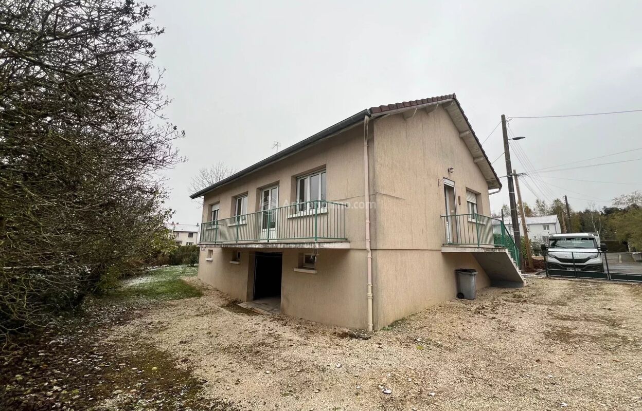 maison 4 pièces 92 m2 à vendre à Nogent (52800)