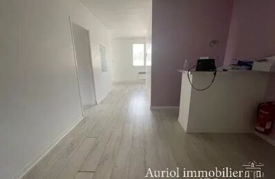 location commerce 1 030 € CC /mois à proximité de Saint-Zacharie (83640)