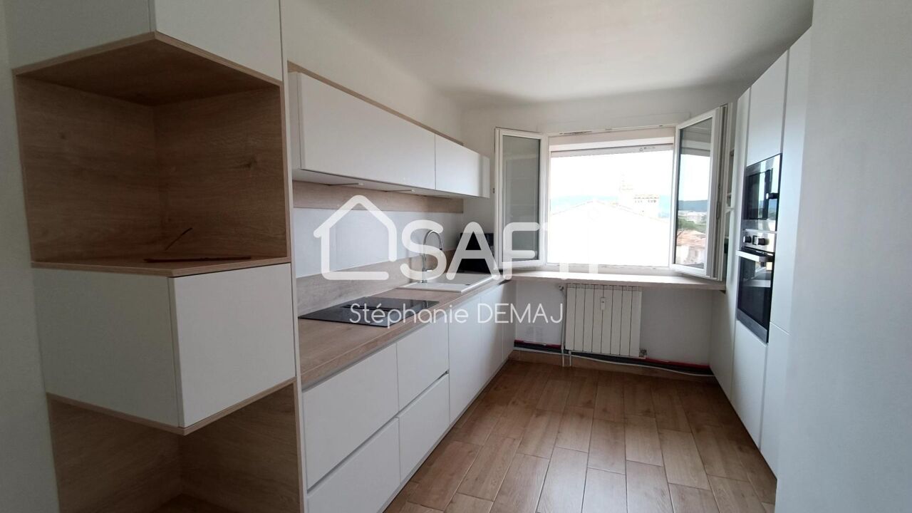 appartement 4 pièces 74 m2 à vendre à Le Muy (83490)