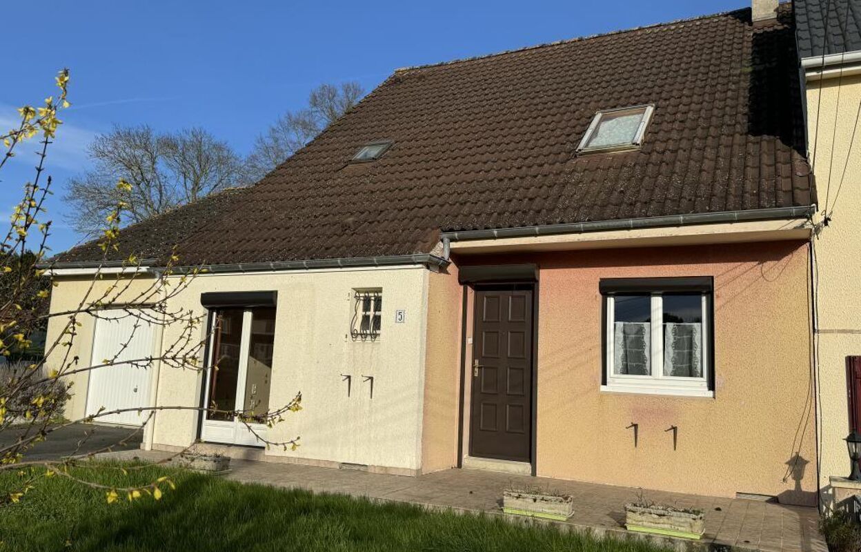 maison 5 pièces 103 m2 à vendre à Saint-Amand-Montrond (18200)