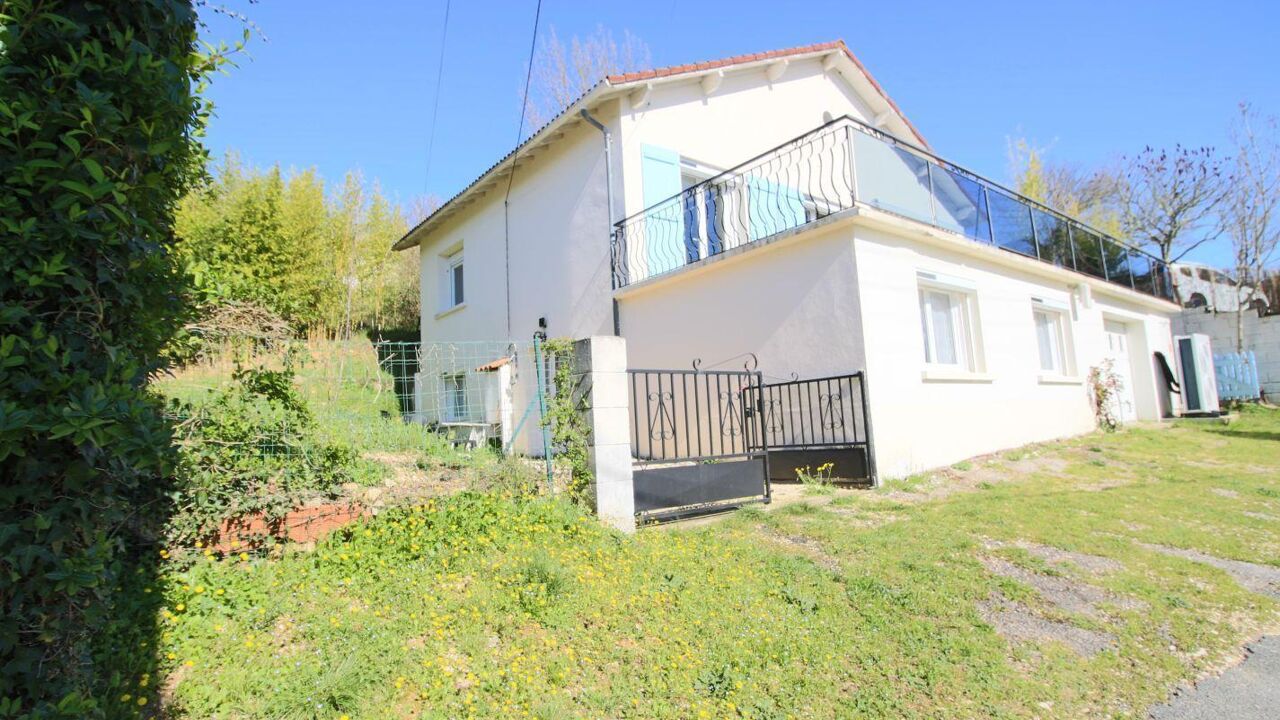 maison 5 pièces 130 m2 à vendre à Puy-l'Évêque (46700)