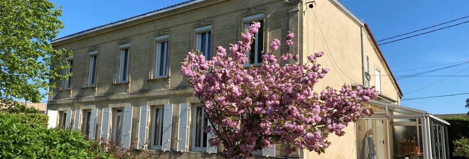 Maison 7 Pièces 230 m² à vendre à Saint-Savin (33920)