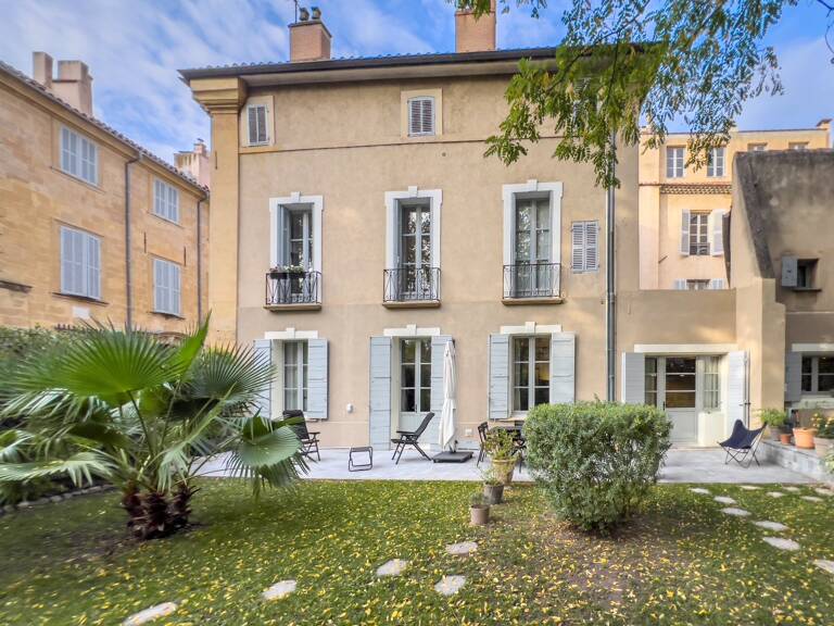 Appartement bourgeois — photo 1