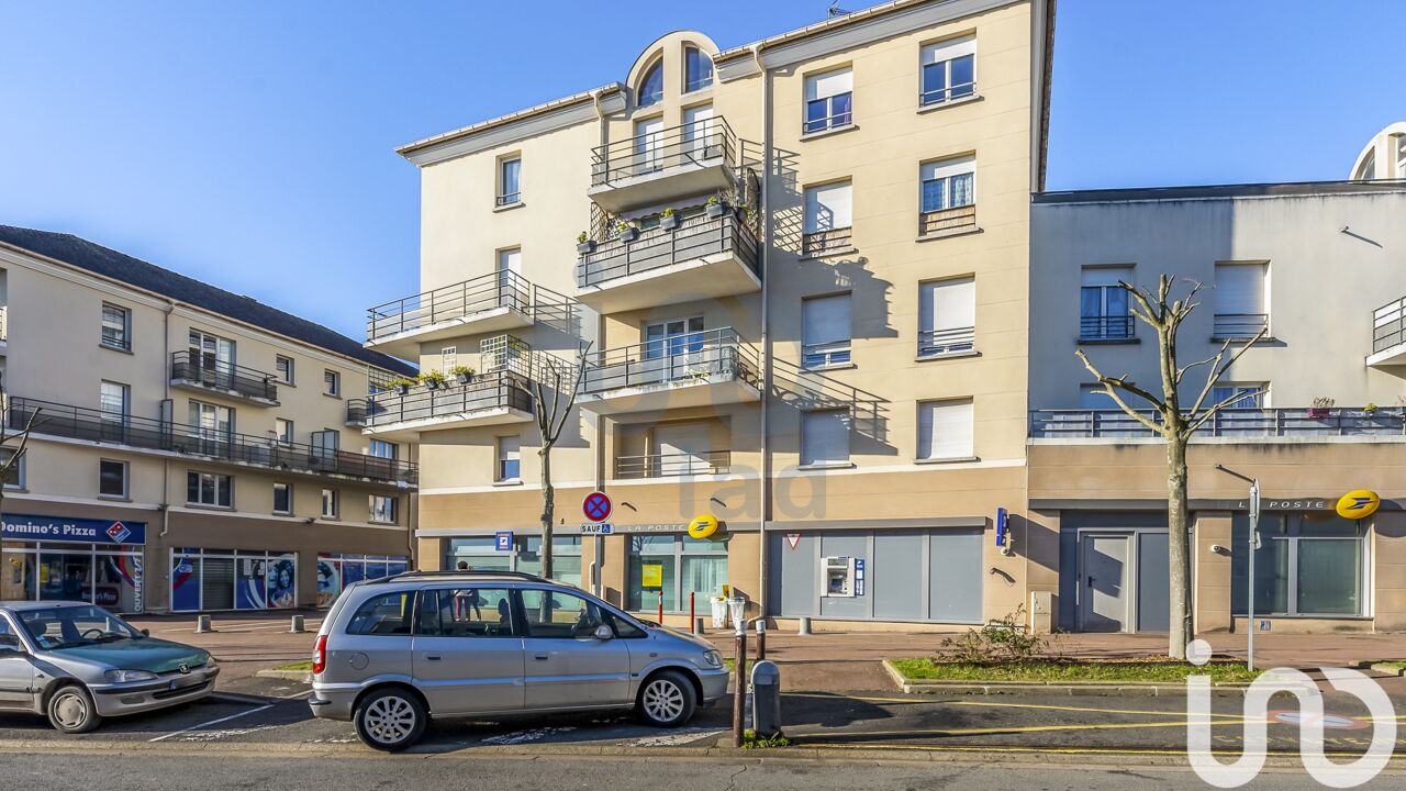 appartement 3 pièces 62 m2 à vendre à Savigny-le-Temple (77176)