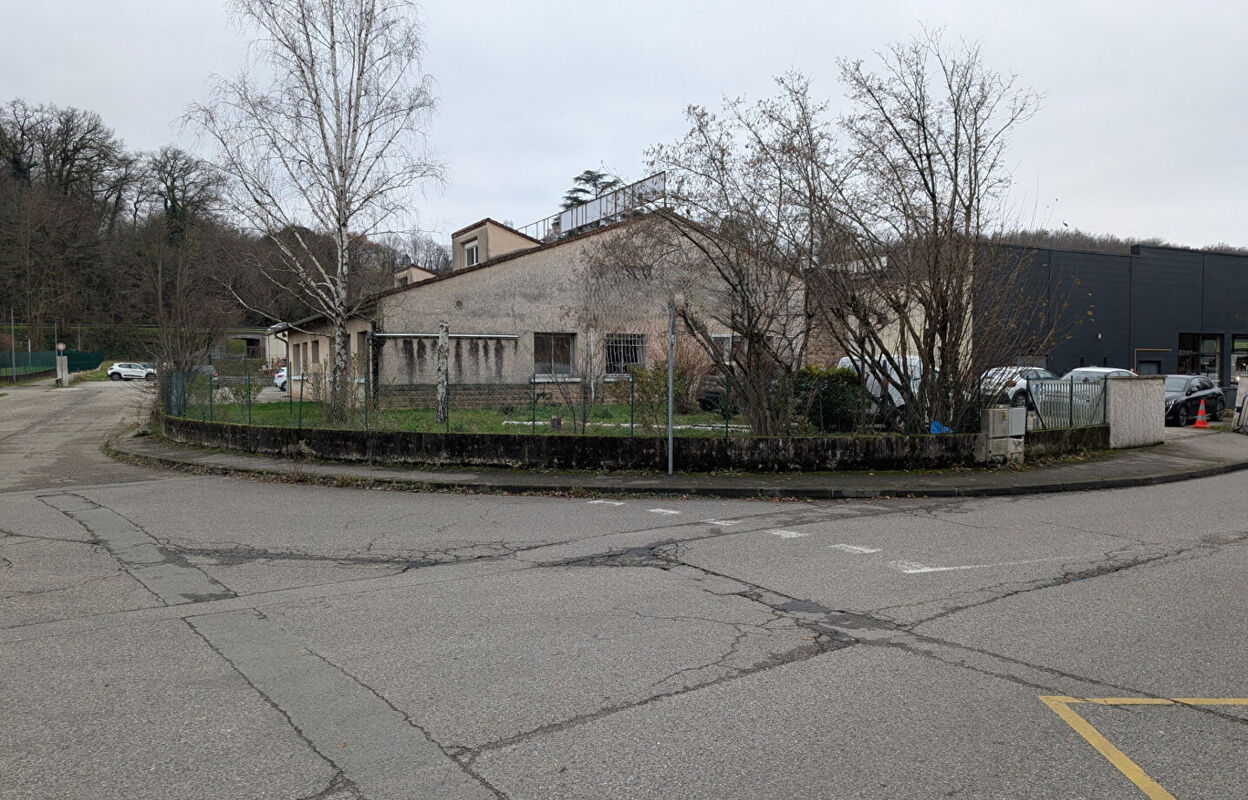 commerce  pièces 540 m2 à vendre à Vienne (38200)